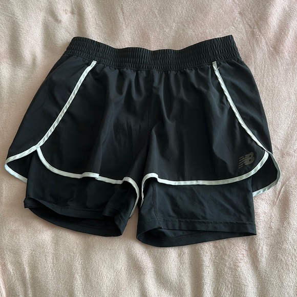 New Balance Pants - 🖤New Balance Athletic Shorts